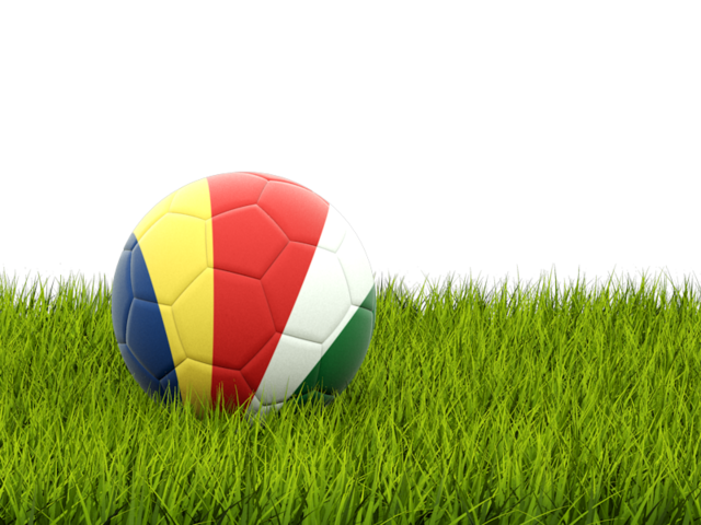 Футбольная мяч в траве. Скачать флаг. Сейшельские Острова