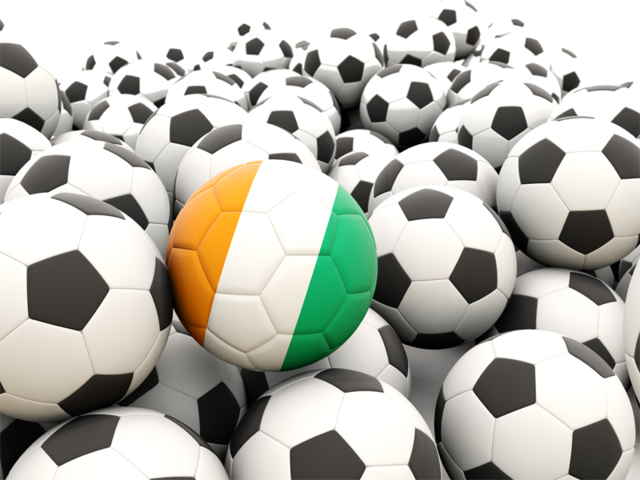 Множество футбольных мячей. Скачать флаг. Кот-д'Ивуар