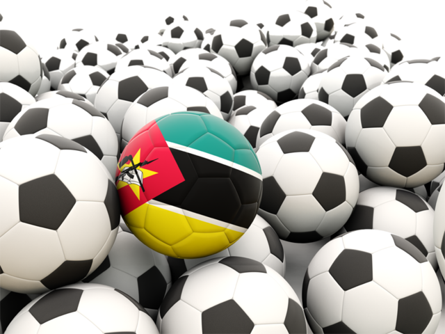 Множество футбольных мячей. Скачать флаг. Мозамбик