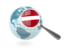 Латвия. Флаг под увеличительным стеклом с голубым глобусом. Скачать иллюстрацию.