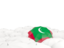 Мальдивы. Белые зонтики с флагом. Скачать иллюстрацию.